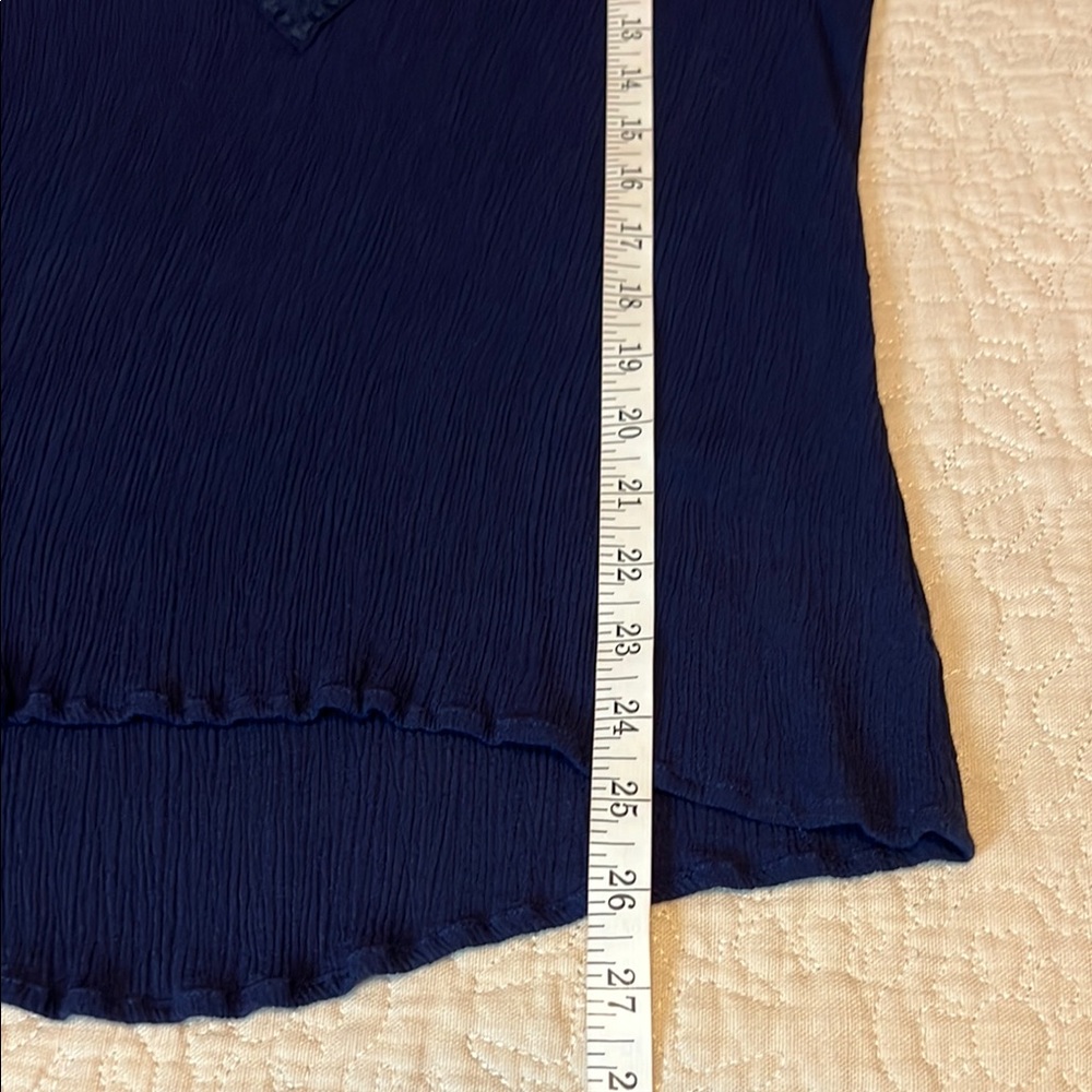 CM Callie Mac Women’s Size Small Blue Relaxed Embellished 3/4 Sleeve Blouse - Picture 8 of 9